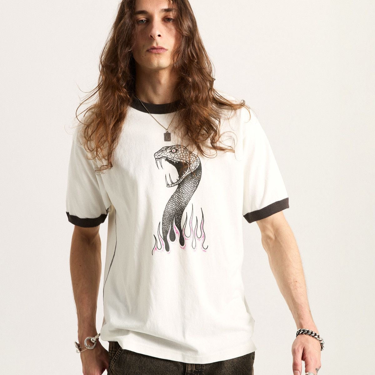 Vans - MTE Skate Mike G Snake Flame Ringer Tee