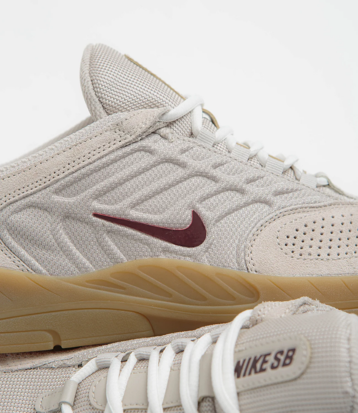 Nike SB - Vertebrae Shoe