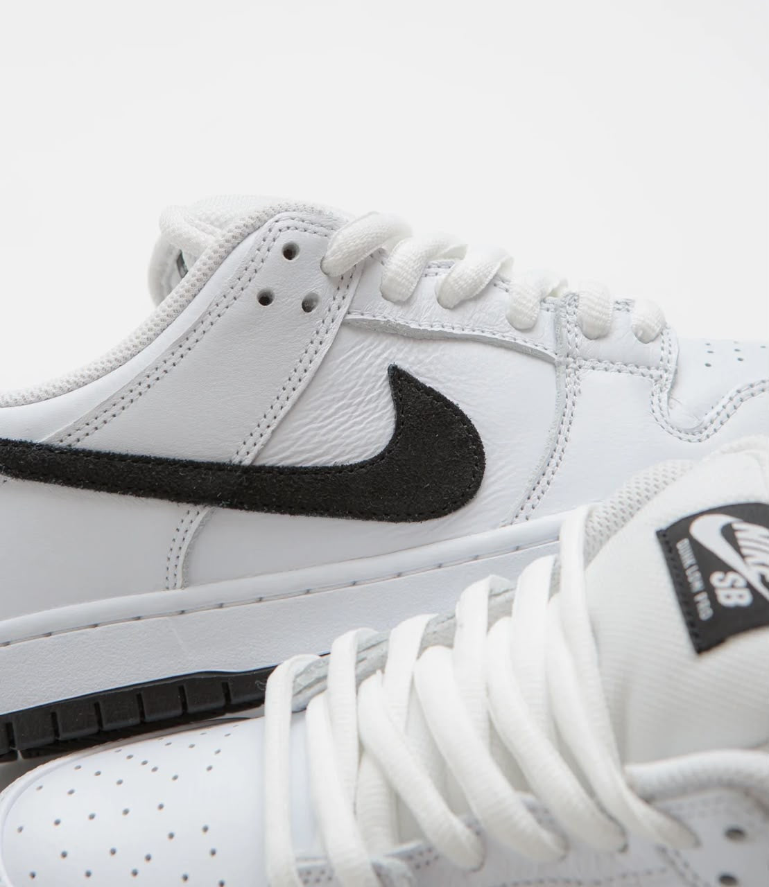 Nike SB - Dunk Low Pro Shoes