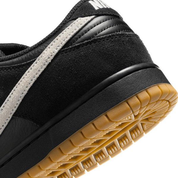Nike SB - Dunk Low Pro