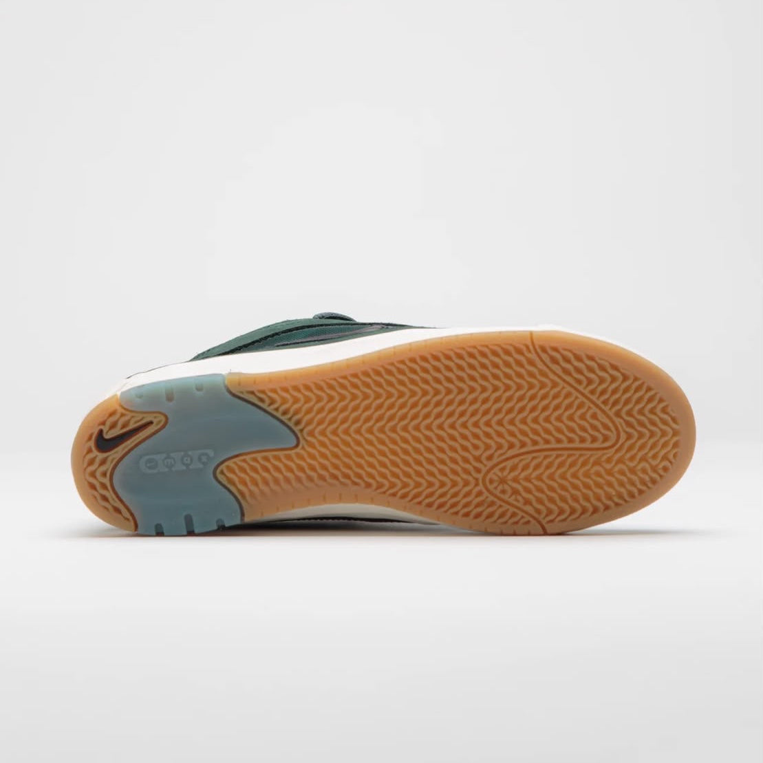 Nike SB - Air Max Ishod Shoe